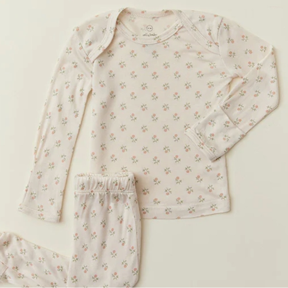 NWT Solly Baby Blush Floret Sleep Set & Knotted Hat